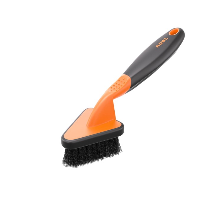 TireBrush.jpg